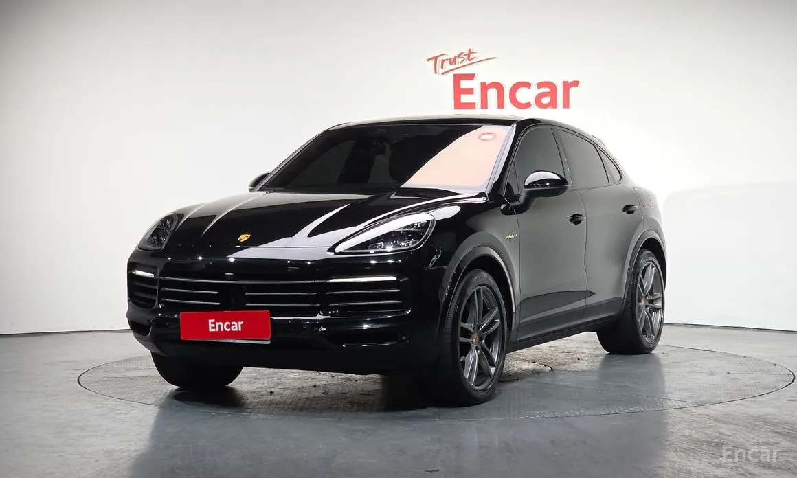 Фото 1 - Porsche Cayenne