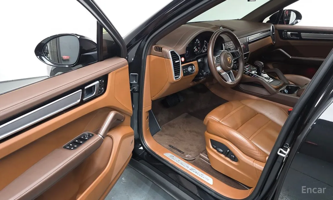 Фото 12 - Porsche Cayenne