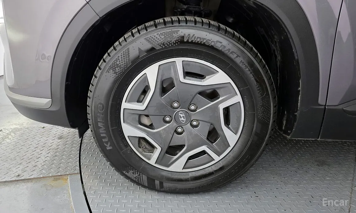 Фото 5 - Hyundai Santa Fe