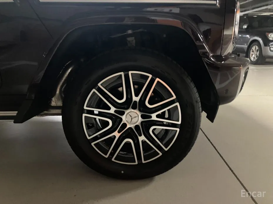 Фото 10 - Mercedes-Benz G-Class