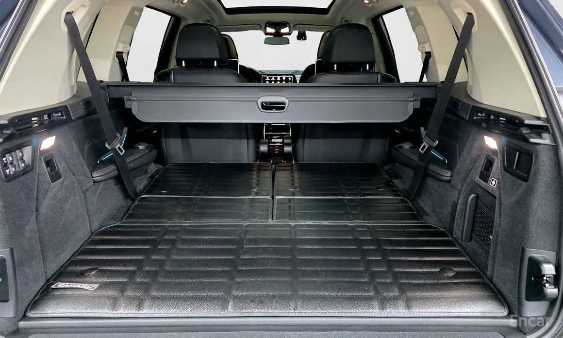 Фото 12 - BMW X7