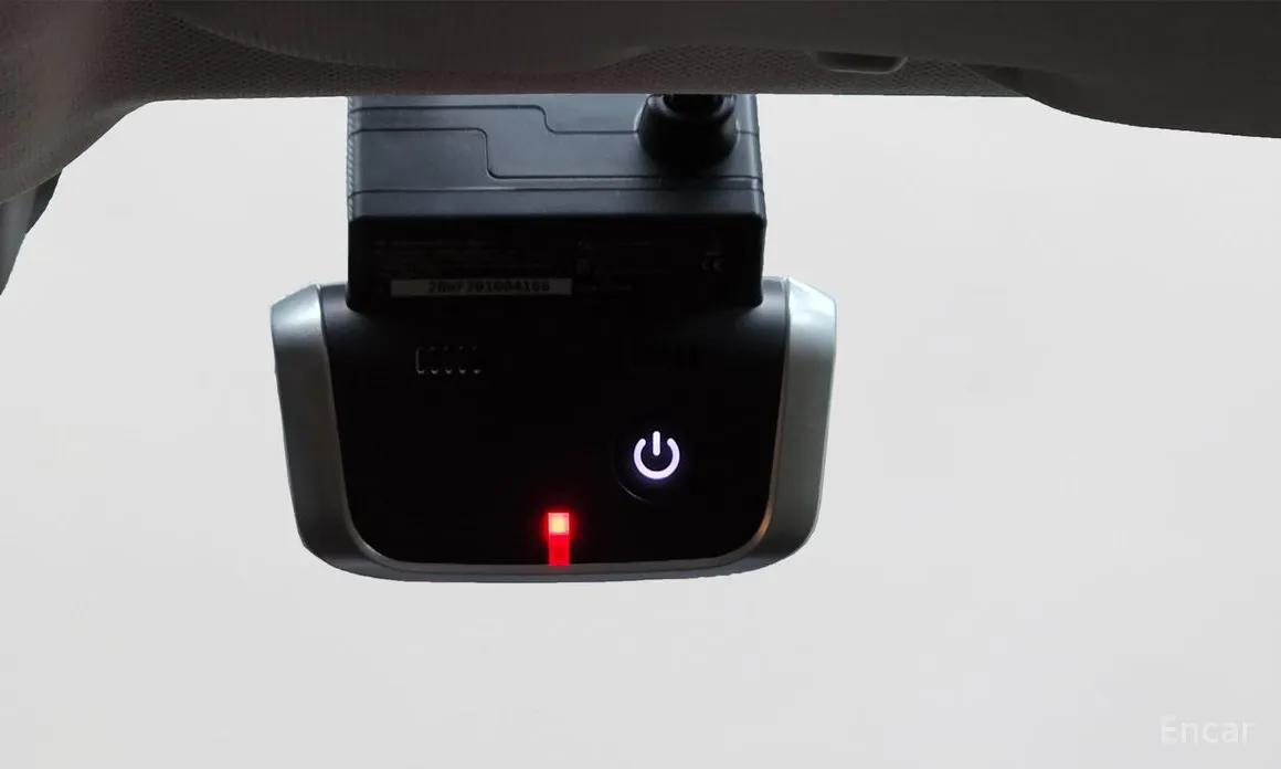 Фото 16 - BMW X7