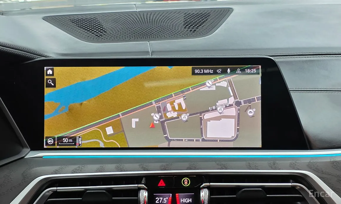 Фото 20 - BMW X7