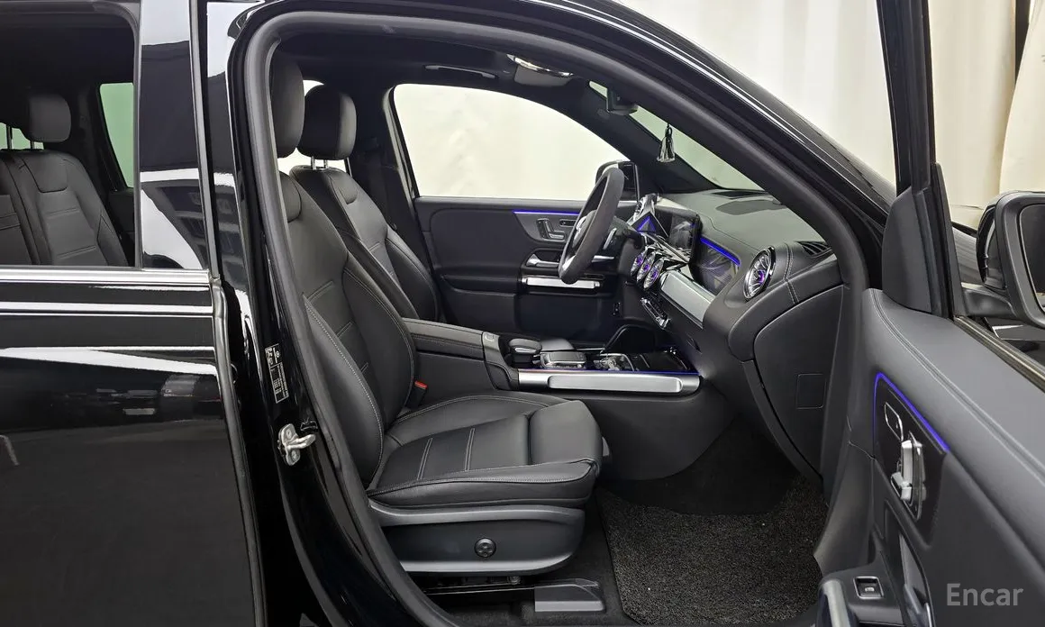 Фото 11 - Mercedes-Benz EQB