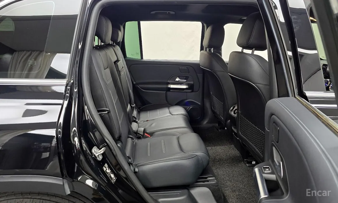 Фото 12 - Mercedes-Benz EQB