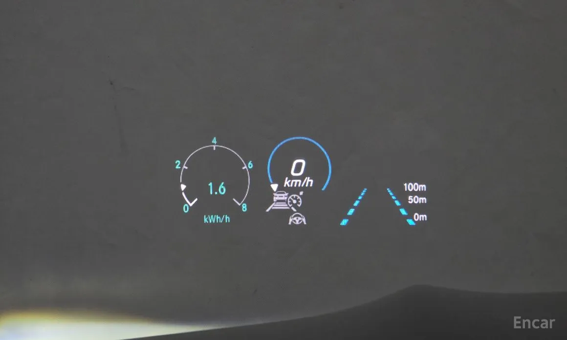 Фото 17 - Mercedes-Benz EQB