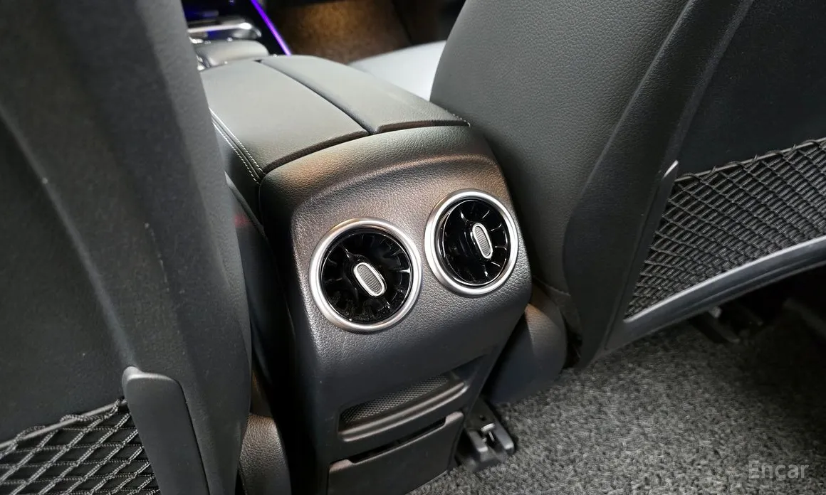 Фото 19 - Mercedes-Benz EQB