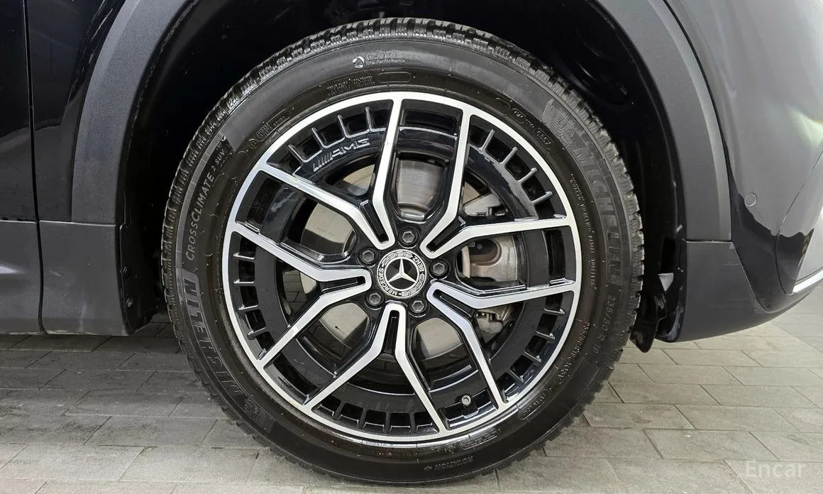 Фото 5 - Mercedes-Benz EQB