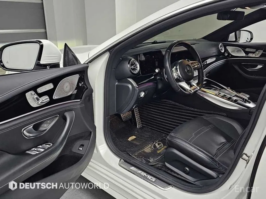 Фото 11 - Mercedes-Benz AMG GT