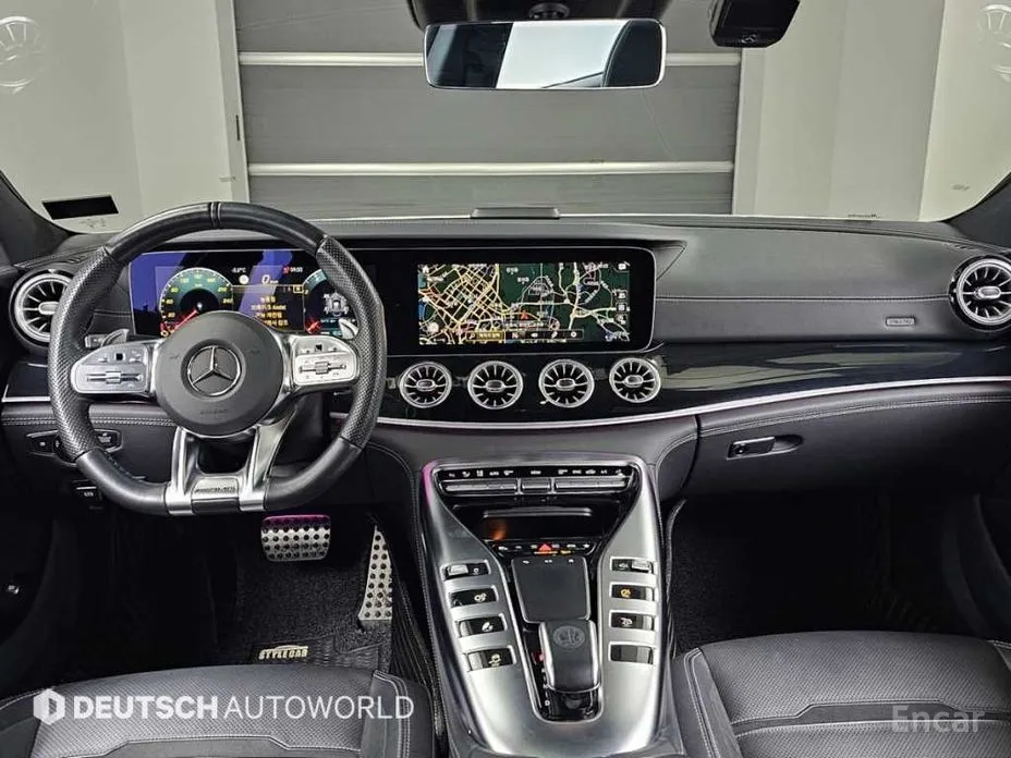 Фото 7 - Mercedes-Benz AMG GT