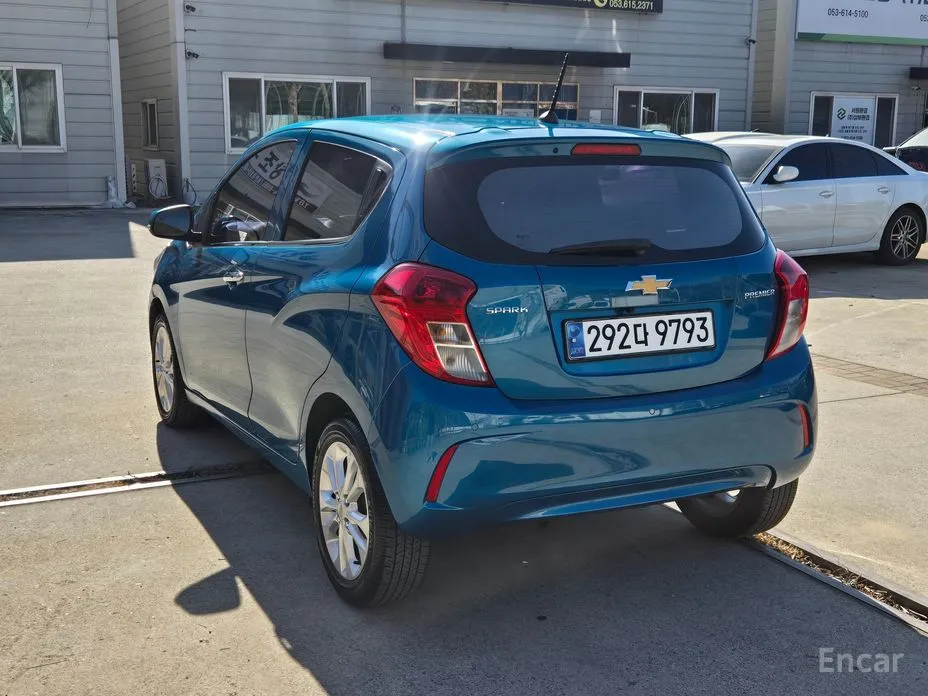 Фото 2 - Chevrolet Spark