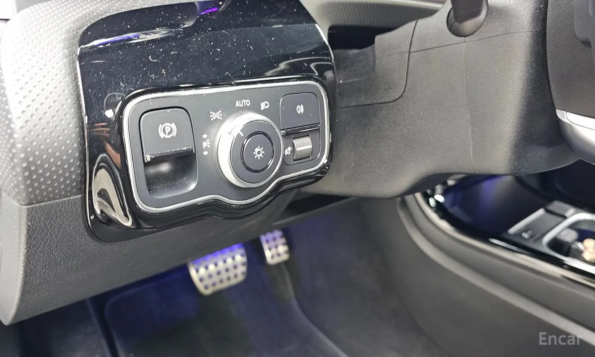 Фото 14 - Mercedes-Benz CLA-Class