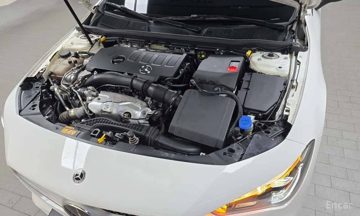 Фото 6 - Mercedes-Benz CLA-Class