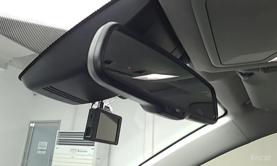 Фото 15 - Toyota RAV4