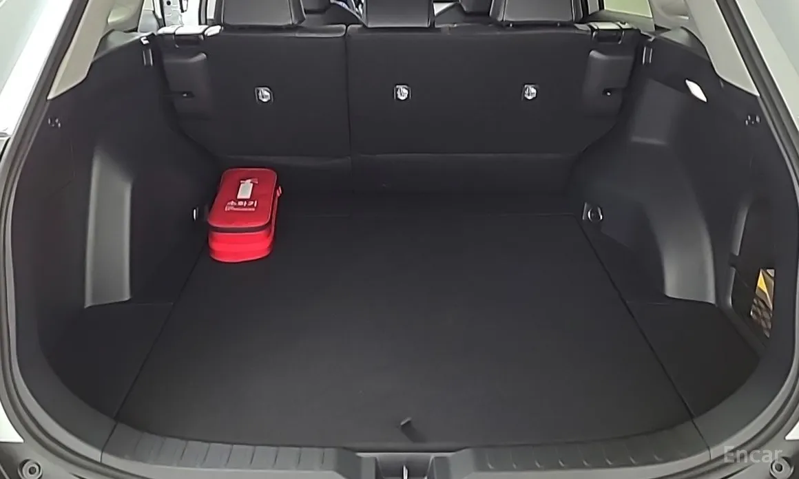 Фото 19 - Toyota RAV4