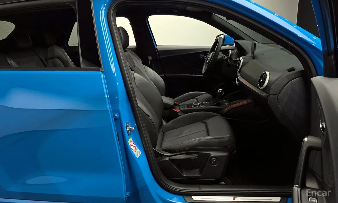 Фото 10 - Audi Q2