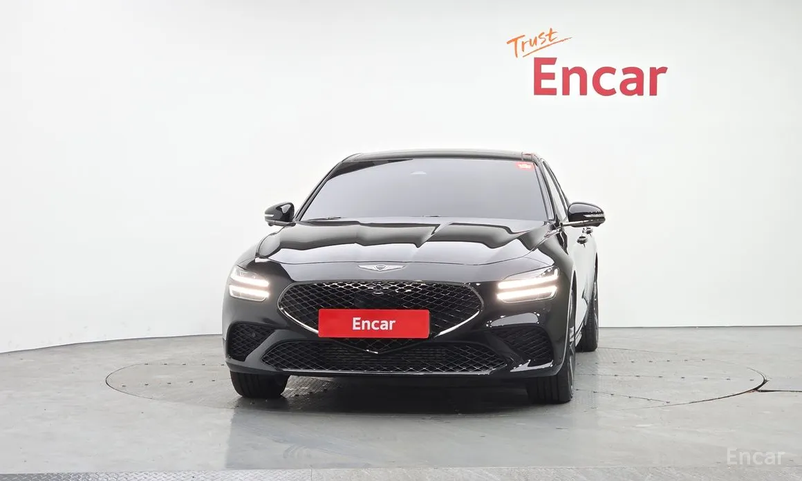 Фото 3 - Genesis G70