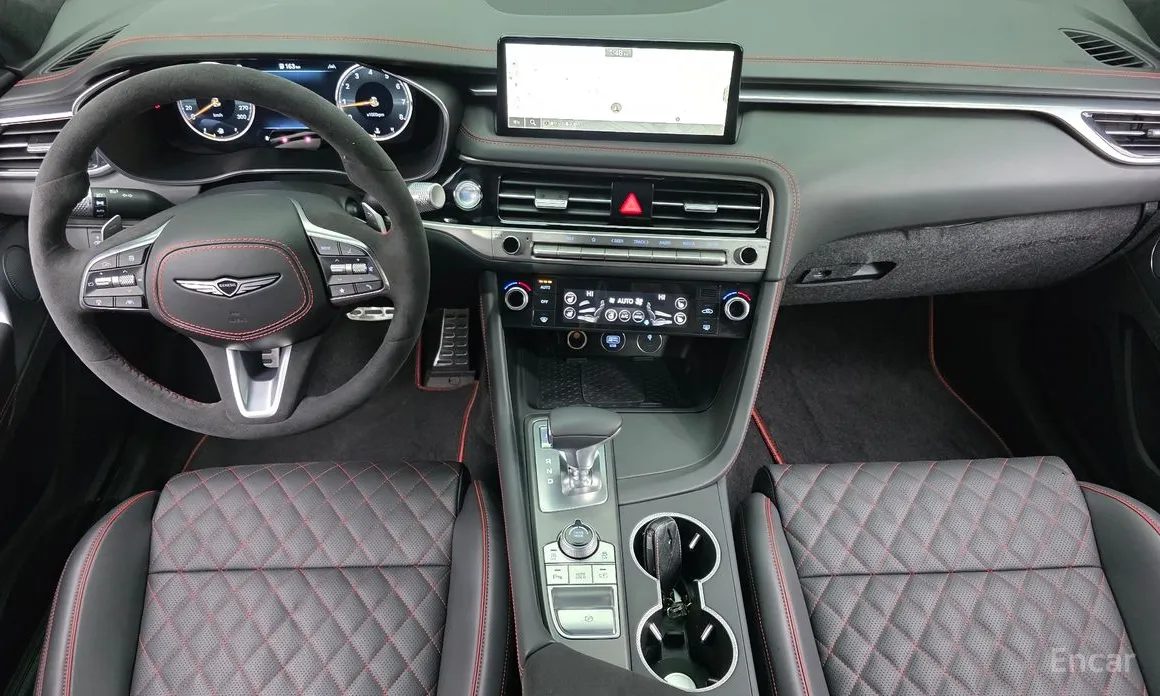 Фото 7 - Genesis G70