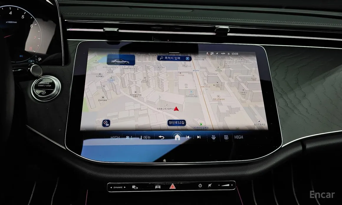 Фото 14 - Mercedes-Benz E-Class