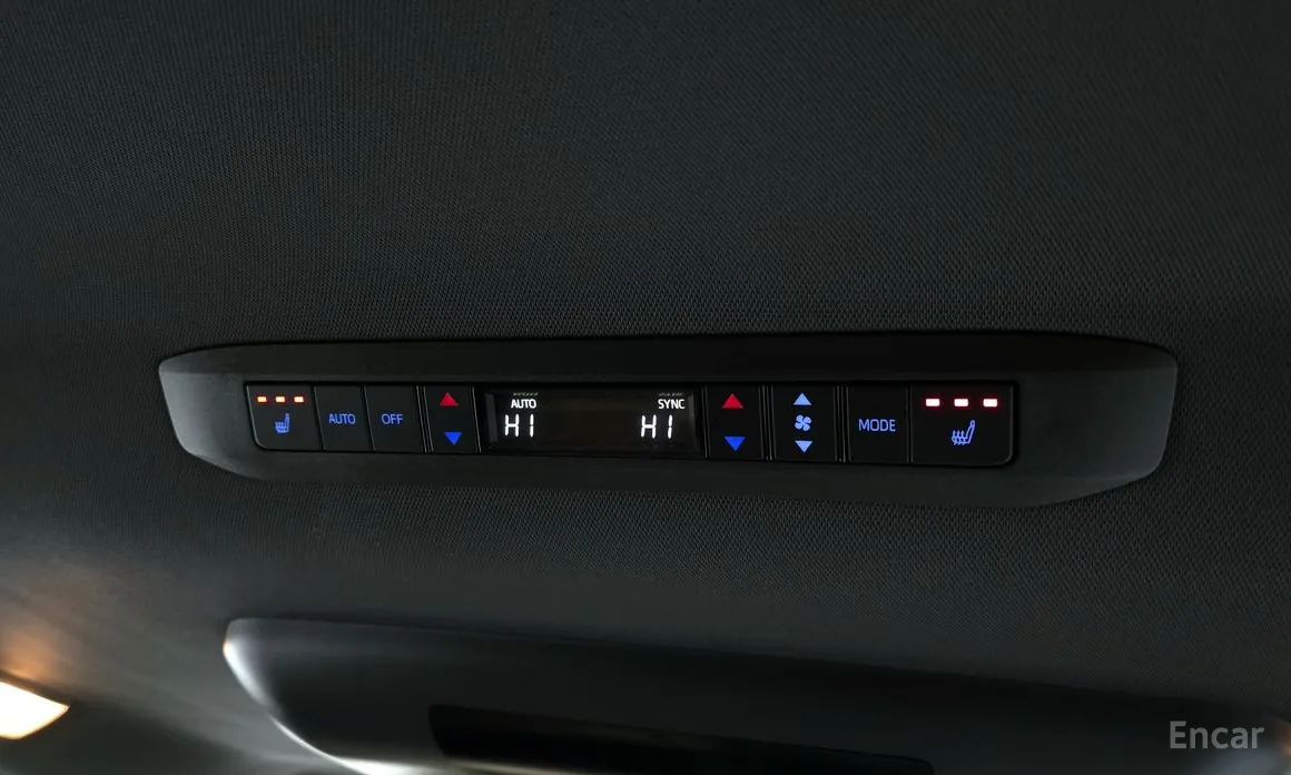 Фото 18 - Toyota Sienna