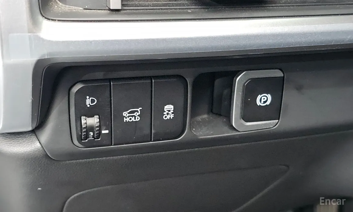 Фото 13 - Hyundai Santa Fe