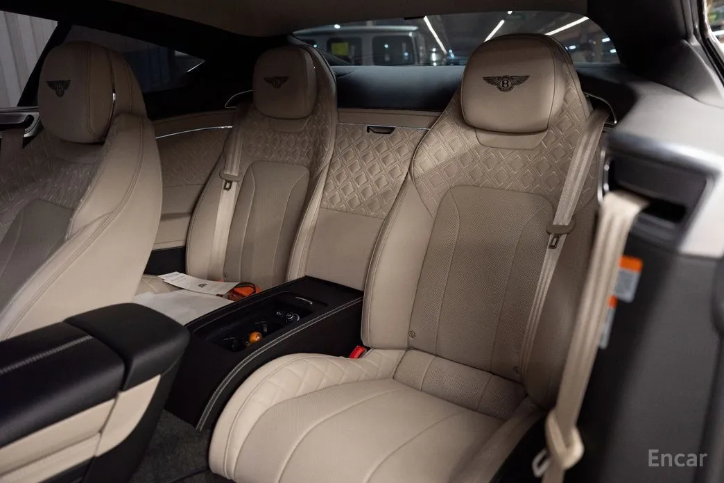 Фото 7 - Bentley Continental GT