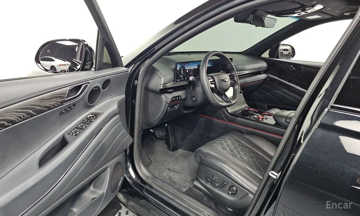 Фото 10 - Genesis GV80