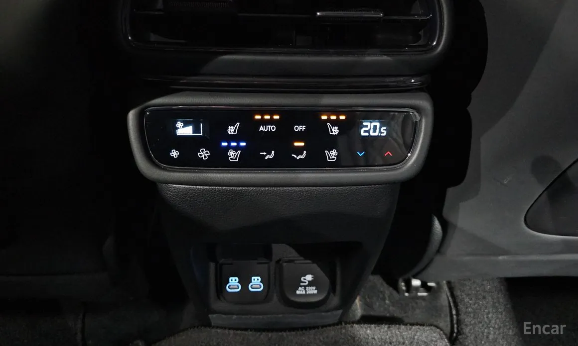 Фото 19 - Genesis GV80