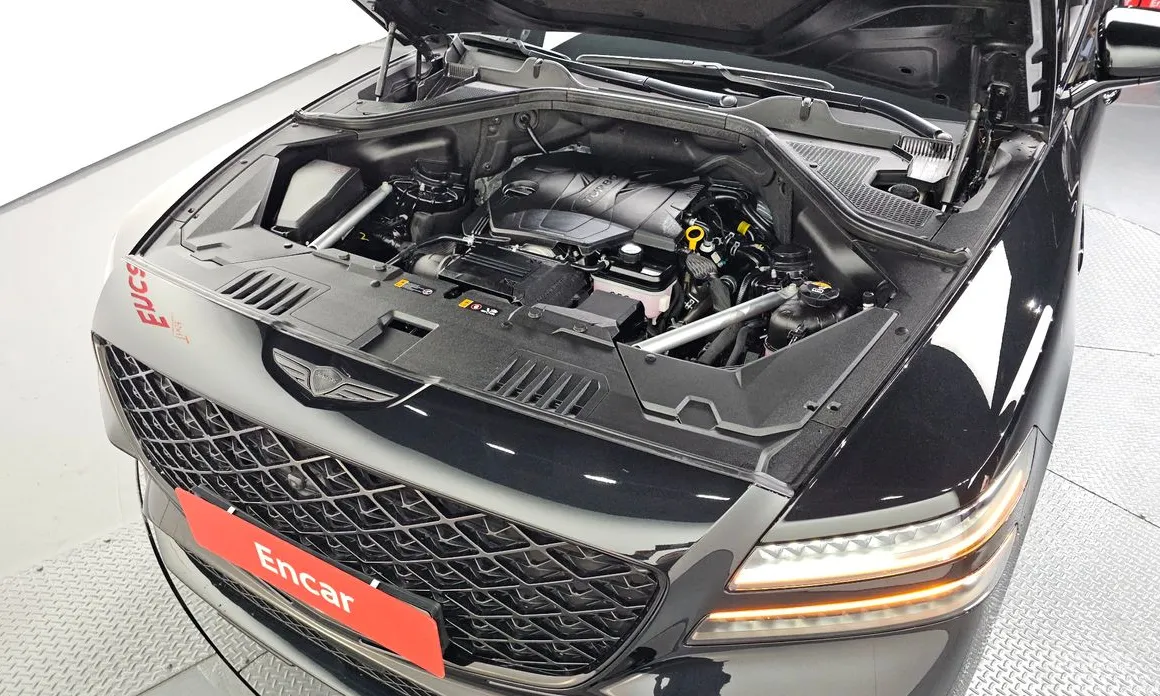 Фото 6 - Genesis GV80