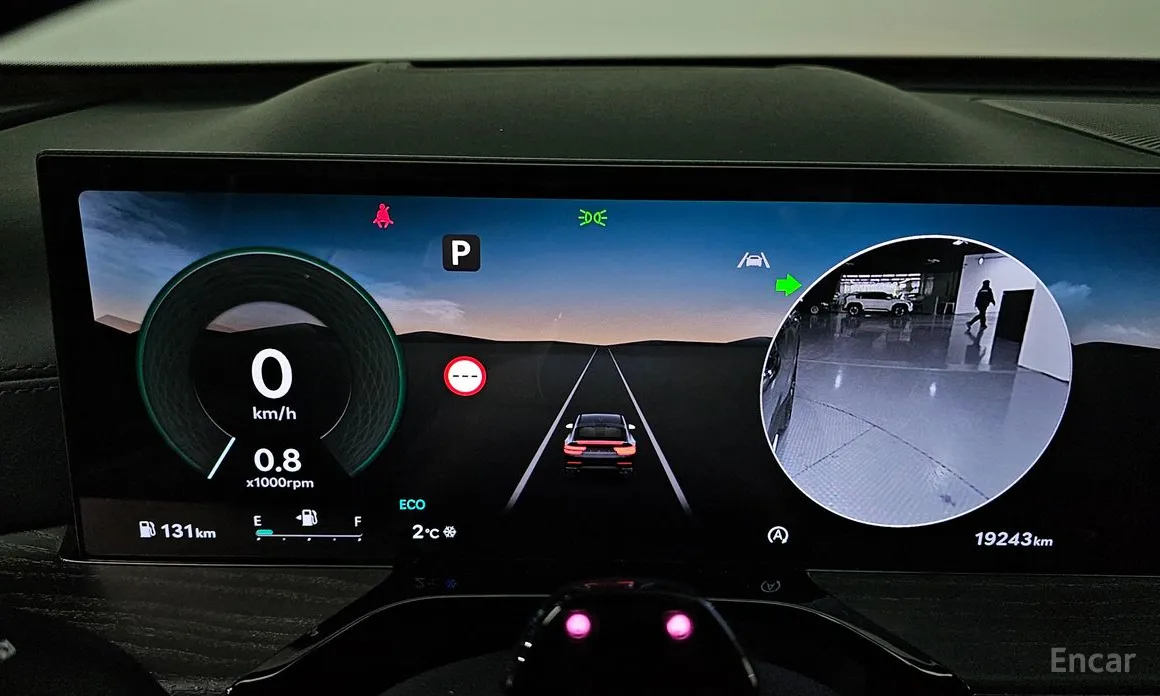 Фото 8 - Genesis GV80