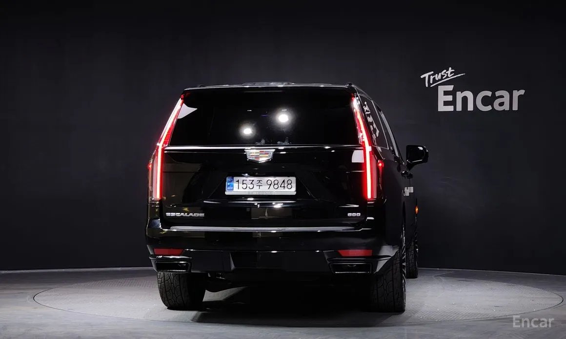 Фото 4 - Cadillac Escalade