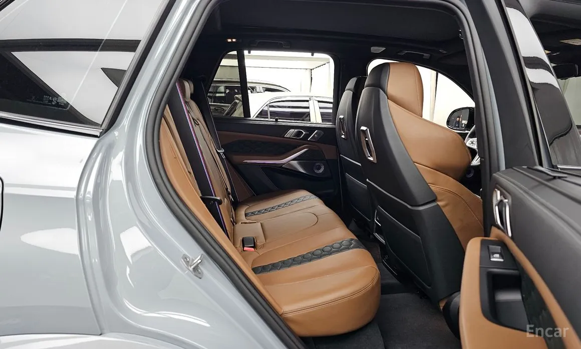 Фото 12 - BMW X5 M