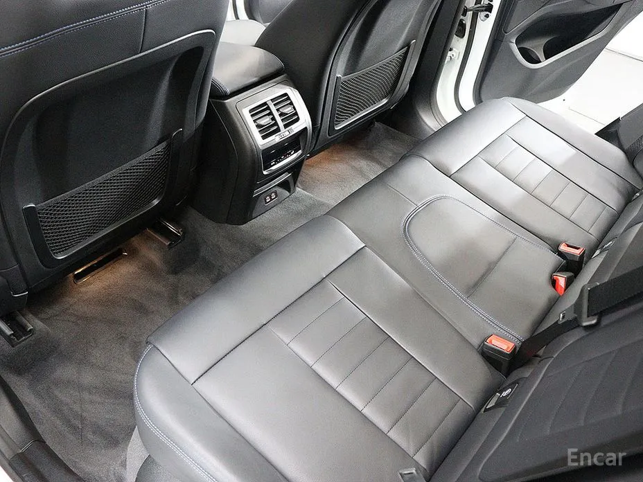 Фото 12 - BMW iX3