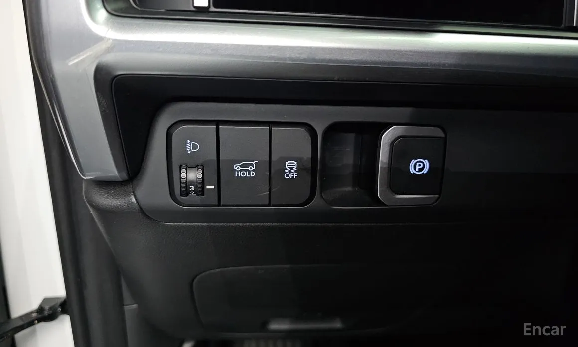 Фото 13 - Hyundai Santa Fe