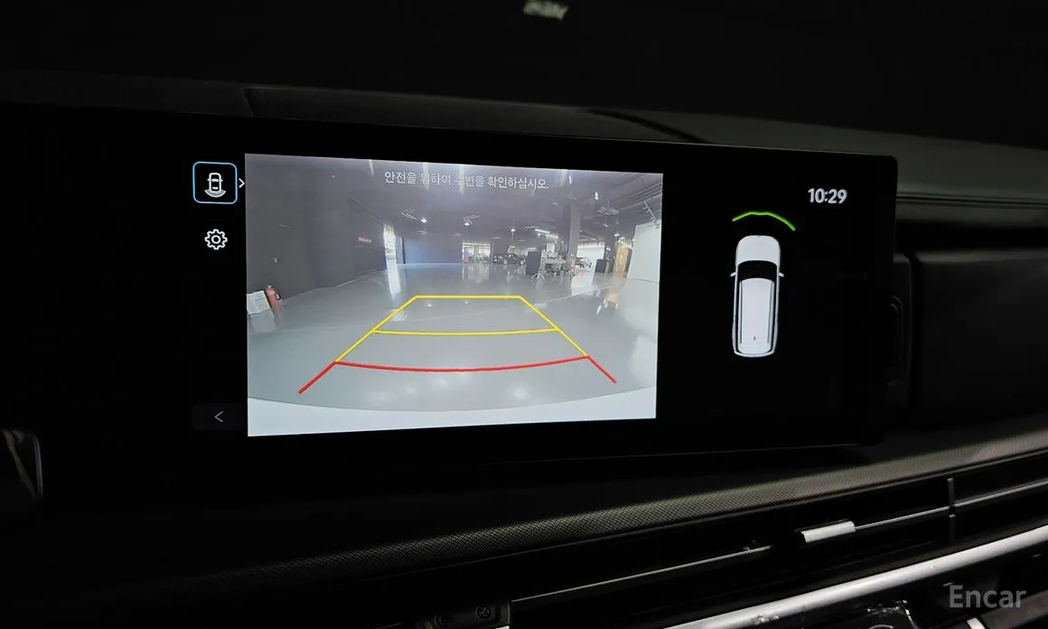 Фото 16 - Hyundai Santa Fe