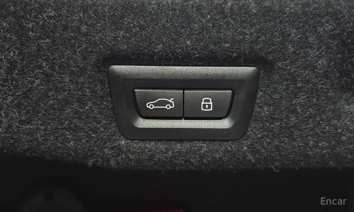 Фото 20 - BMW i5