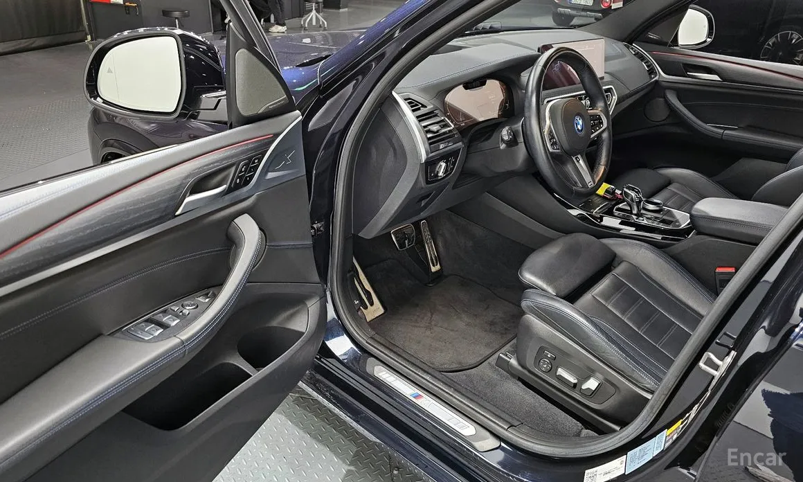 Фото 11 - BMW iX3