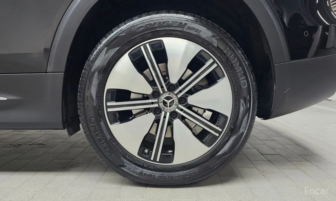 Фото 5 - Mercedes-Benz EQB