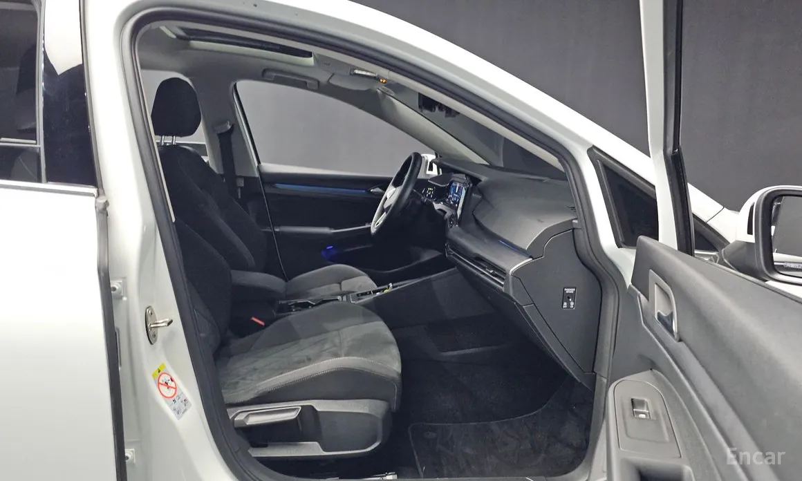 Фото 11 - Volkswagen Golf