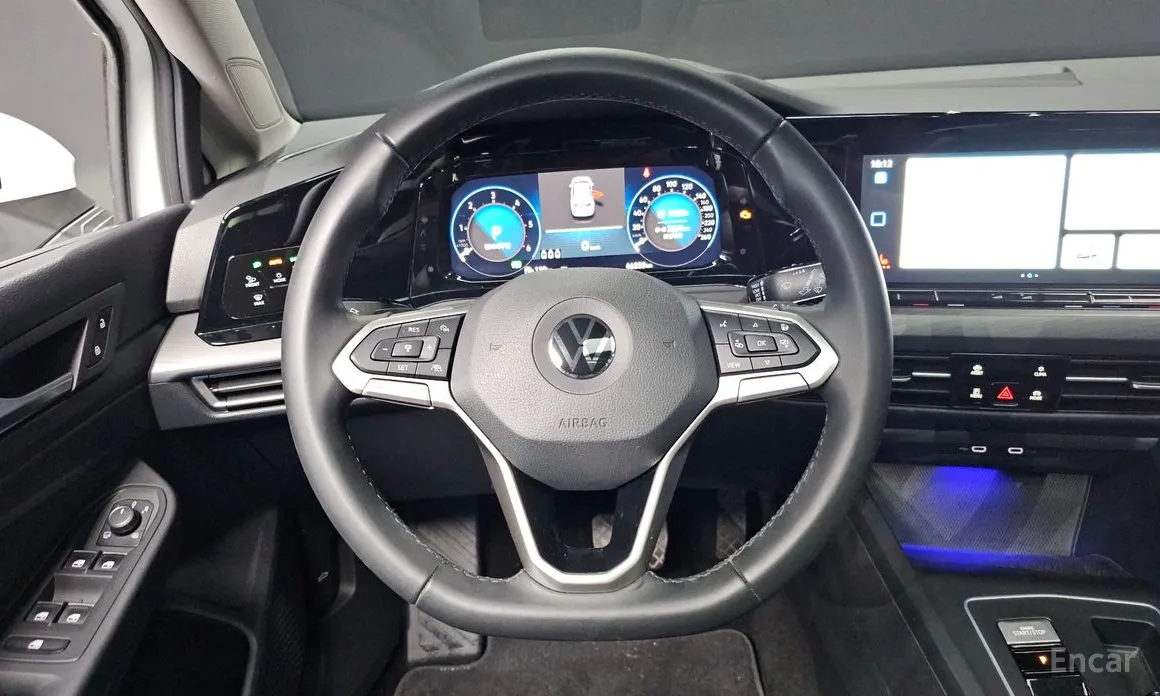 Фото 13 - Volkswagen Golf