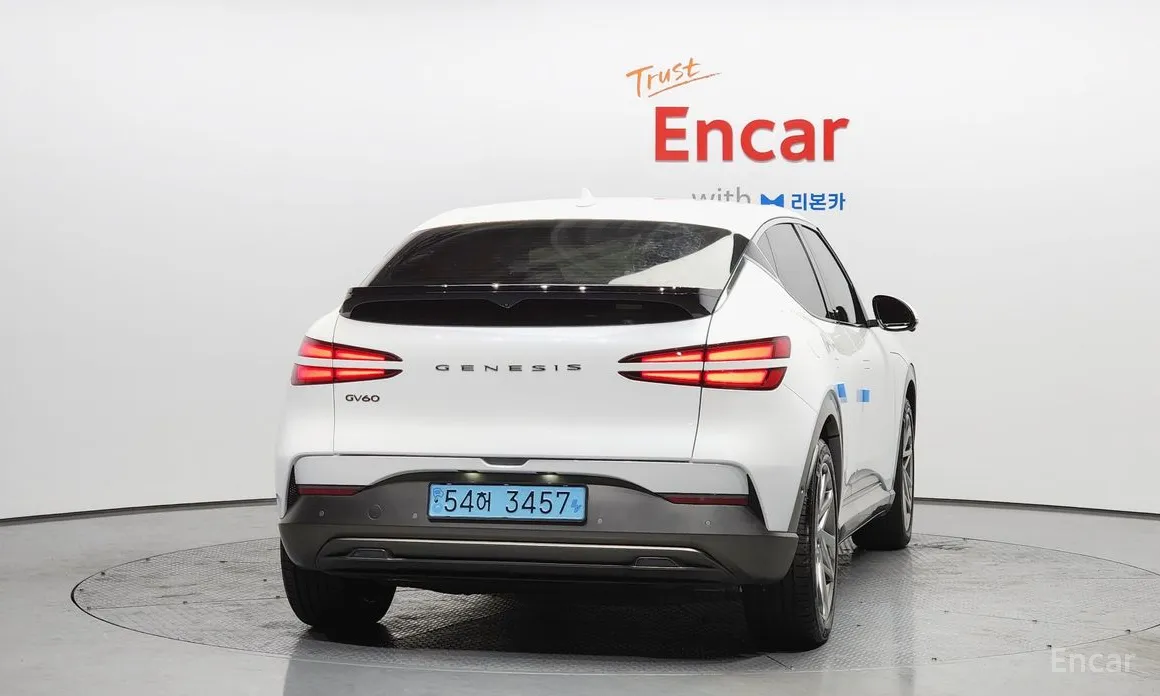 Фото 4 - Genesis GV60