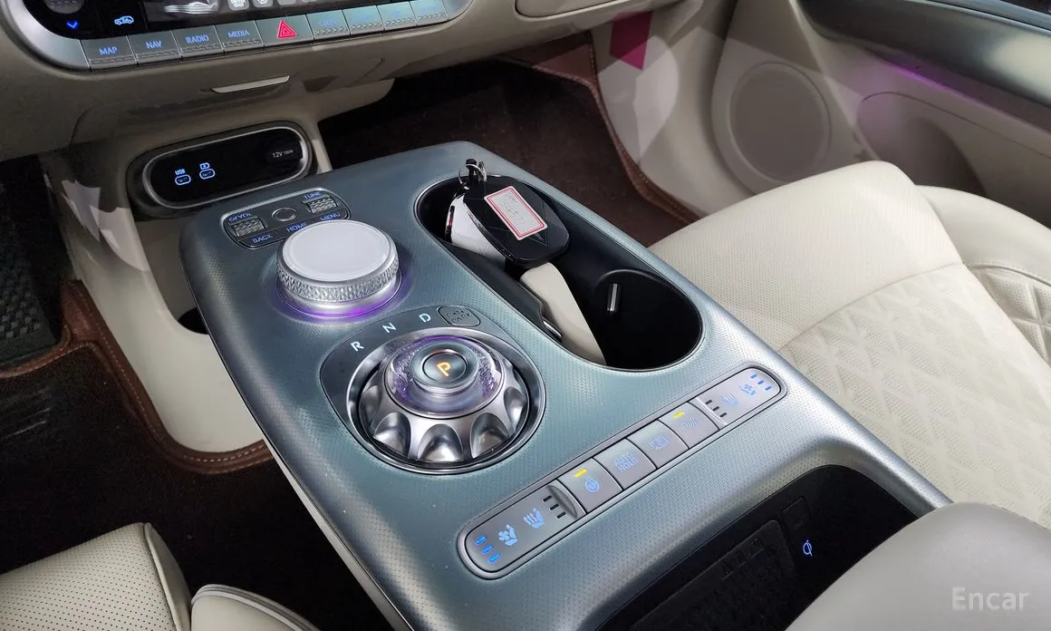 Фото 9 - Genesis GV60