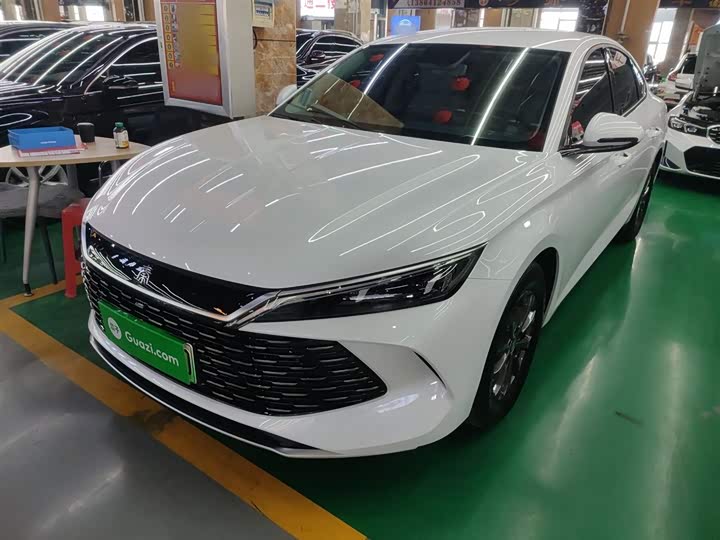 Фото 1 - BYD Qin L