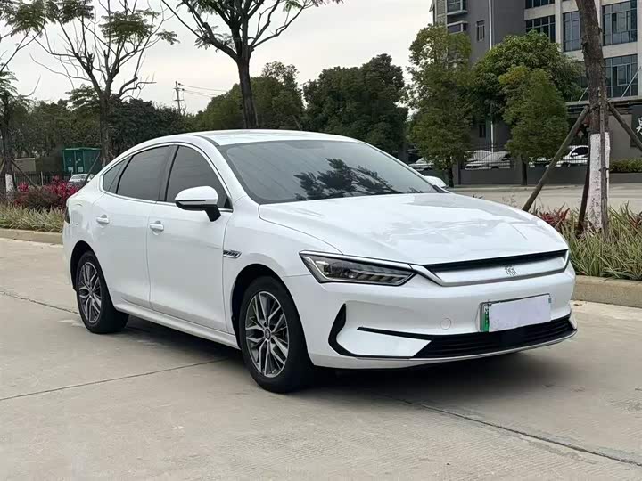 Фото 4 - BYD Qin Plus