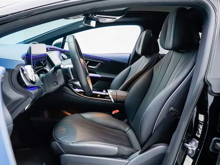 Фото 5 - Mercedes-Benz EQE