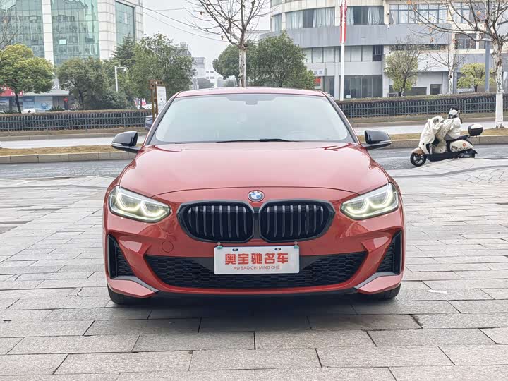 Фото 2 - BMW 1 Series