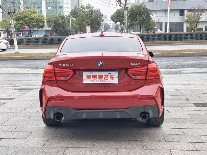 Фото 5 - BMW 1 Series