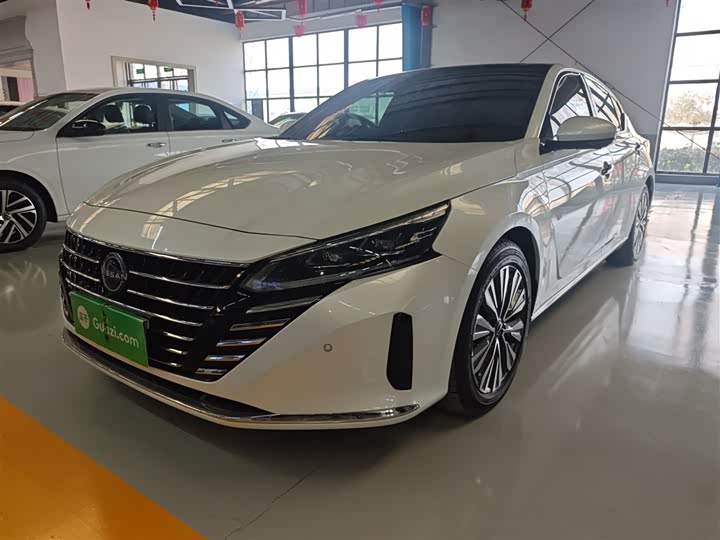 Фото 2 - Nissan Teana