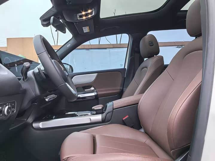 Фото 5 - Mercedes-Benz GLB-Class