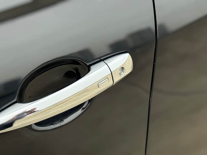 Фото 9 - Nissan Teana